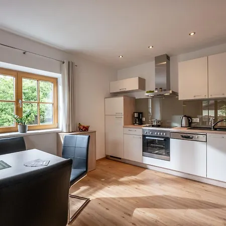 Haus Klingenschmid * هوبفغراتن إم بريكسنتال