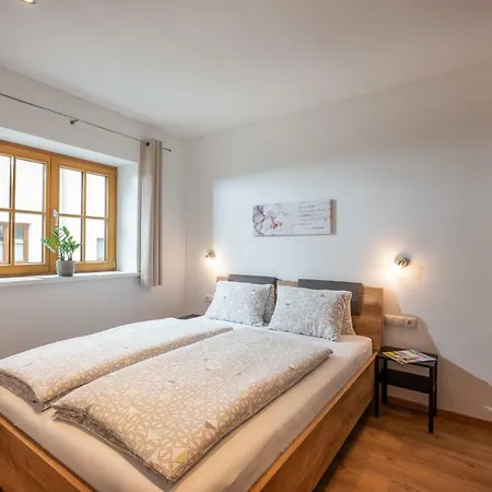 Haus Klingenschmid * هوبفغراتن إم بريكسنتال