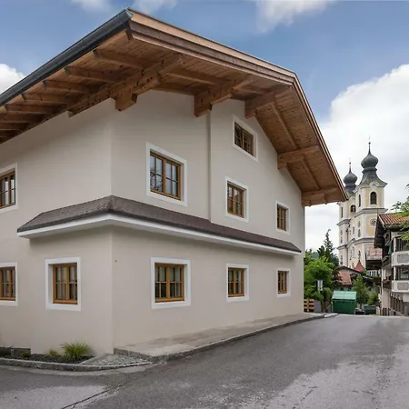Haus Klingenschmid 公寓
